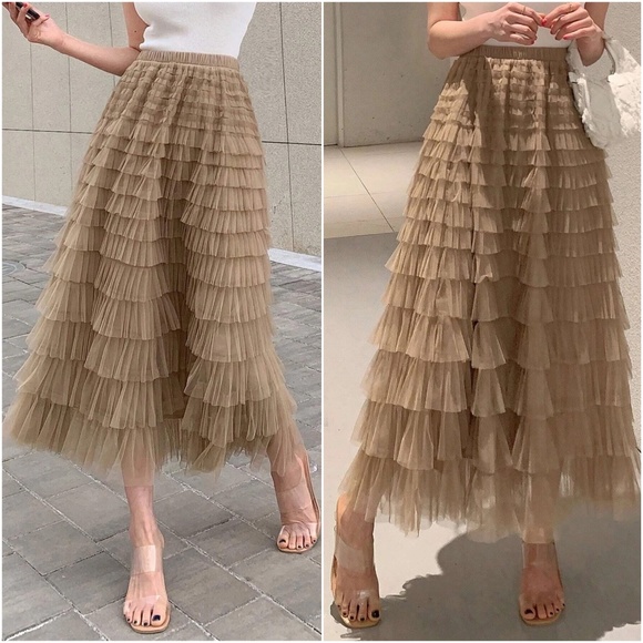 Luxe Mesh Layered Evening Flowy Maxi Skirt - Picture 7 of 8